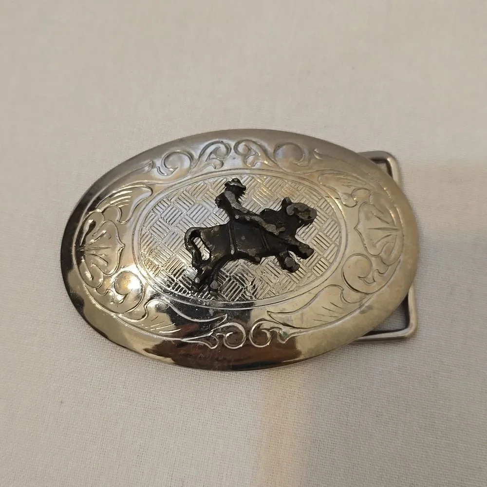 VINTAGE | large silver bull rider‎ cowboy buckle.